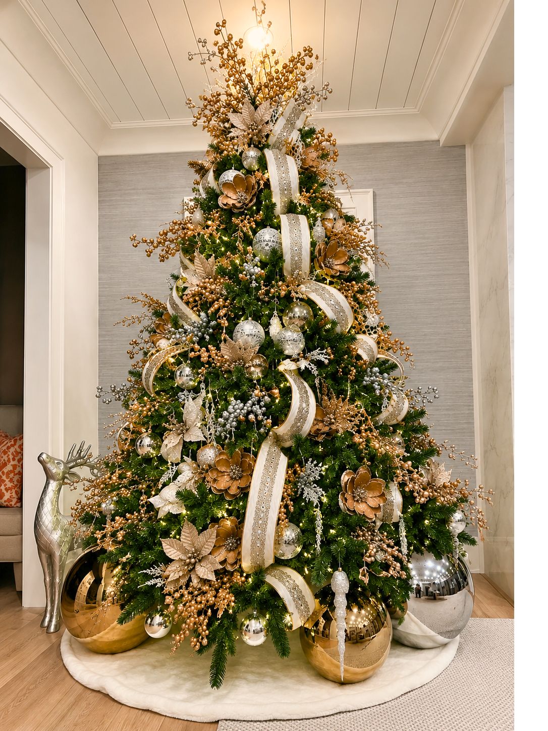 Custom Holiday Tree Styling