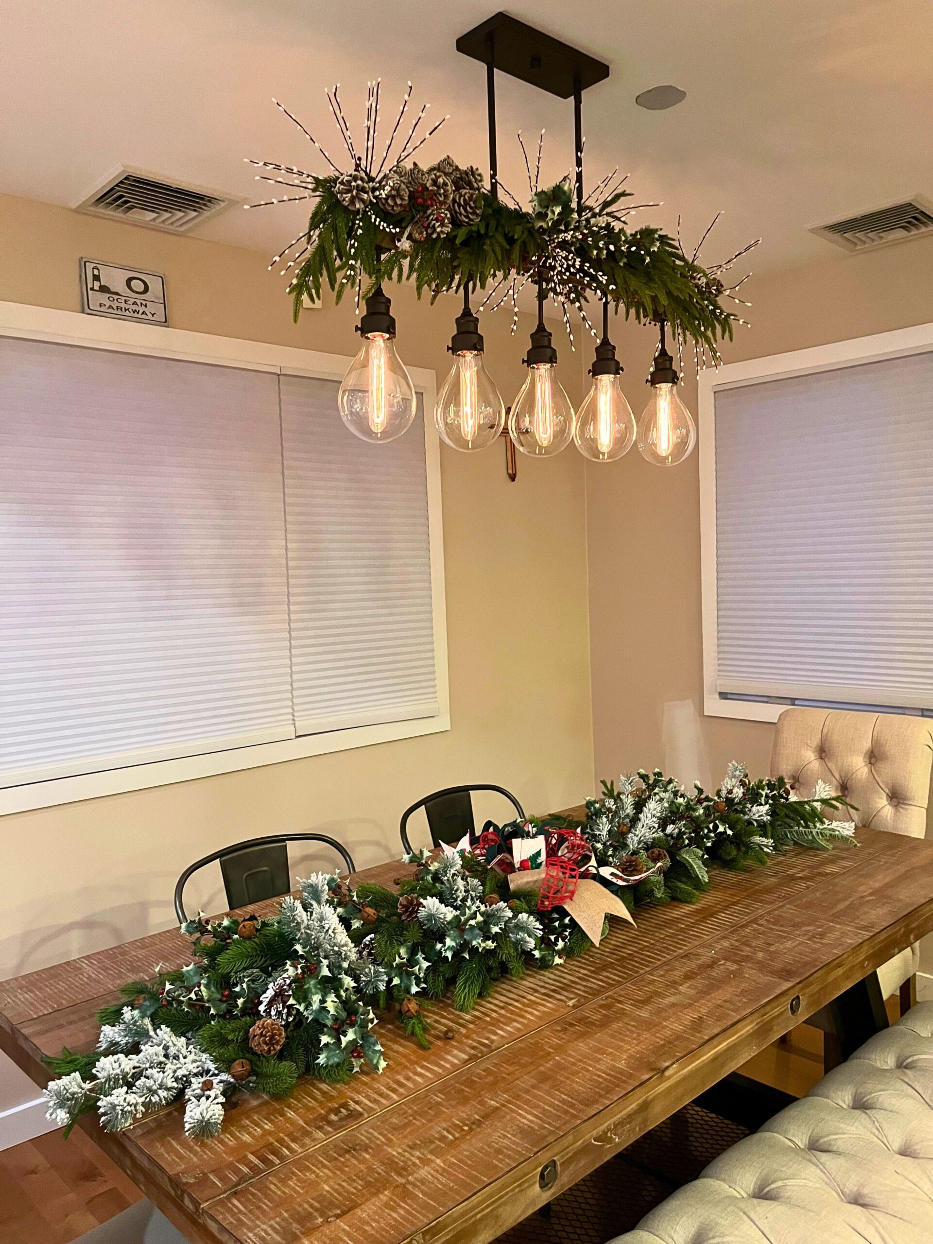 Holiday Table Setting Detail
